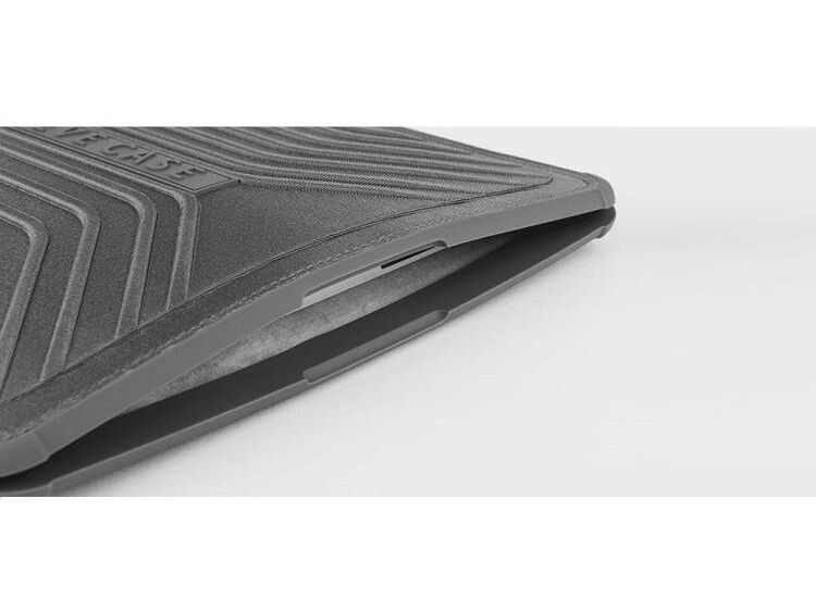 Voyage odolné pouzdro pro MacBook 13