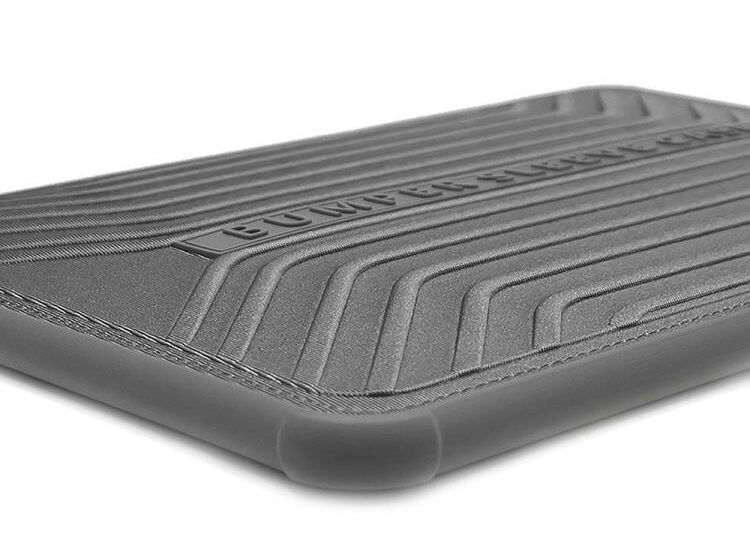 Voyage odolné pouzdro pro MacBook 13