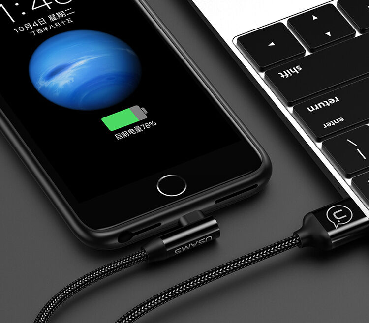 USAMS чохол з акумулятором 3000mAh та охороною об'єктива для Apple iPhone 6 / 6S / 7 / 8 - чорний