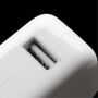 Зарядний пристрій / адаптер 12W з USB роз'ємом для iPhone / iPad / iPod - білий
