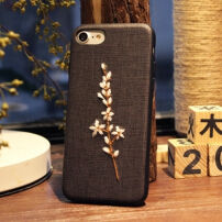 Чохол з пластичним узором вишивки для Apple iPhone 6 / 6S