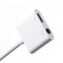 Редукція lightning jack 3,5 m конектором для зарядки та одночасно слухання музики для iPhone - біла