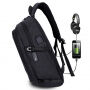 Студентський рюкзак зі зовнішнім USB тa jack портом для iPad / MacBook да 15" - чорний